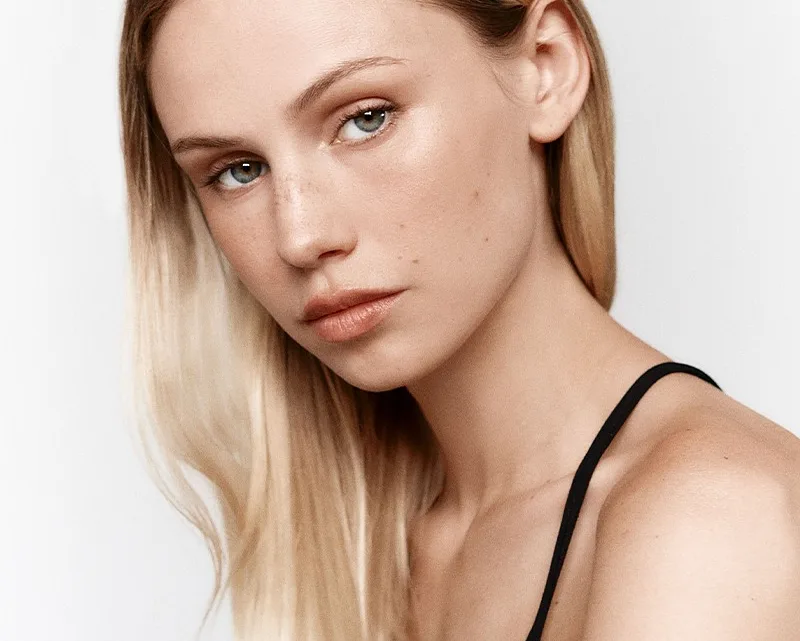 Scarlett Leithold Biography: Age, Height, Net Worth, Parents, Siblings, Boyfriend, Career, Instagram