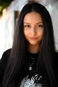 Lora Lee - Biography