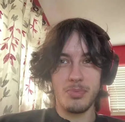 Sharpness (YouTuber) Biography: Age, Height, Net Worth, Cat, Minecraft PvP, Strength SMP, Twitch, Subscribers