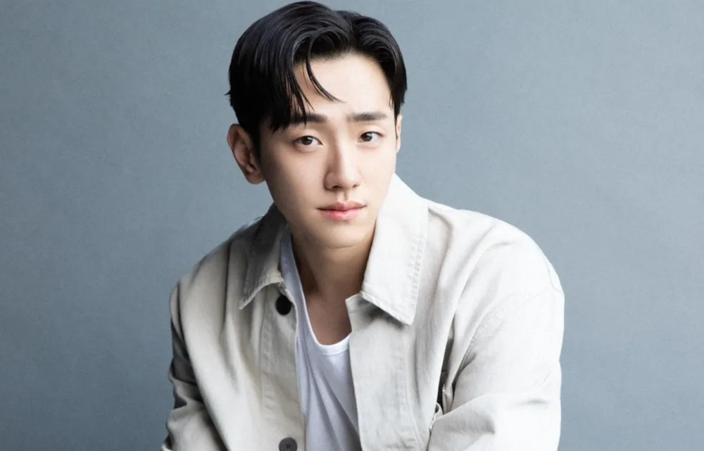 Nam Yoon-su Biography: Age, Net Worth, Siblings, Height, Movies & TV Shows, Instagram