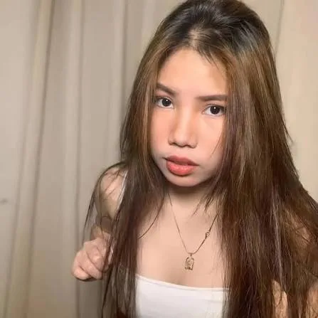 Lie Reposposa Biography: Real Name, Age, Parents, Height, Net Worth, Boyfriend, Songs, Comedian & Pinoy Big Brother