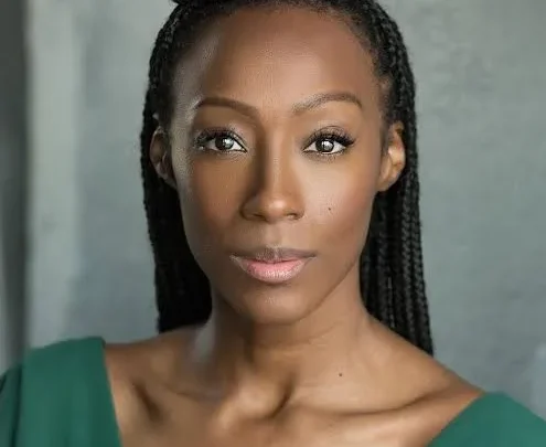 Victoria Ekanoye Biography: Height, Net Worth, Age, Movies, Ethnicity, Son, Boyfriend, Awards