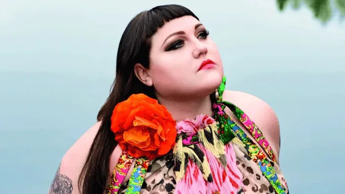 Beth Ditto Biography: Fiancé, Age, Parents, Siblings, Height, Net Worth, Gossip, Albums, Songs