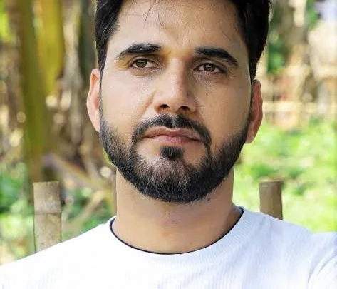 Dev Menaria Biography: Parents, Height, Age, Girlfriend, Net Worth, Awards, Movies & Web Series