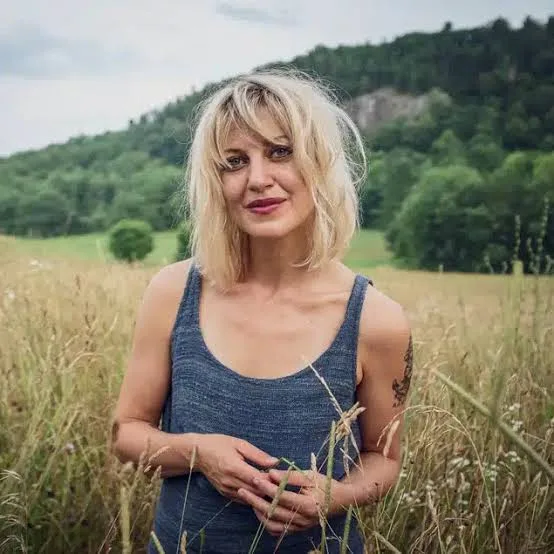 Anaïs Mitchell - Biography