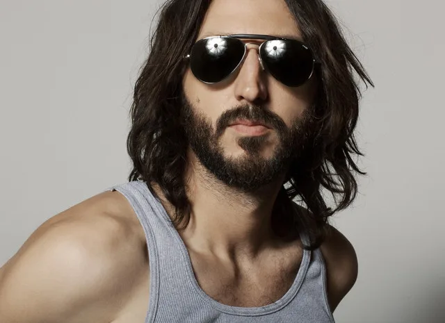 Eric Turner Biography: Age, Songs, Height, Net Worth, Parents, Siblings, Albums, Nationality