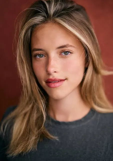 Maisie de Krassel Biography: Age, Height, Net Worth, Parents, Boyfriend, Instagram, Movies & TV Shows, Career