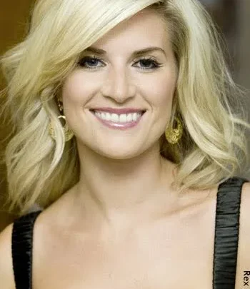Sarah Jayne Dunn Biography: Age, Net Worth, Height, Ethnicity, Husband, Awards, Movies