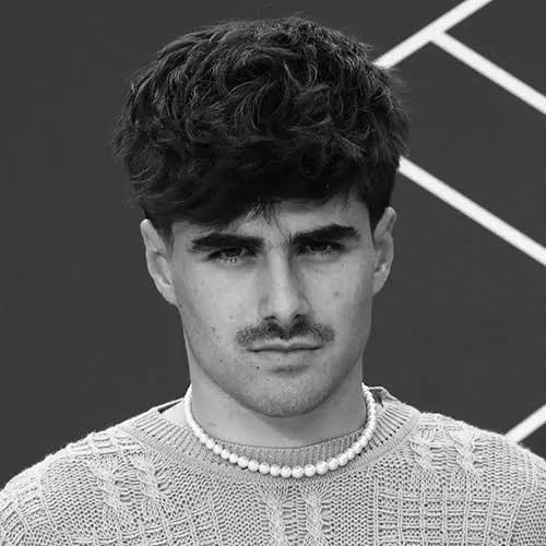 Martin Urrutia - Biography