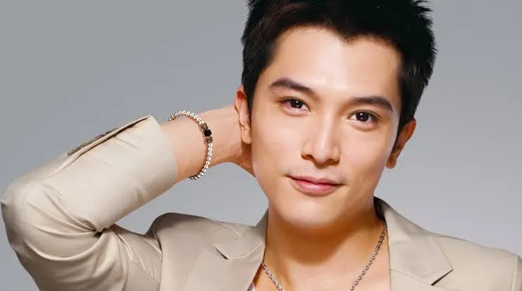 Roy Chiu - Biography