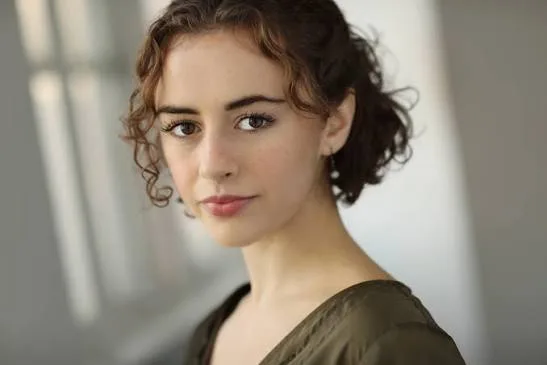 Emma Pfitzer Price Biography: Siblings, Net Worth, Height, Age, Nationality, Parents, Films