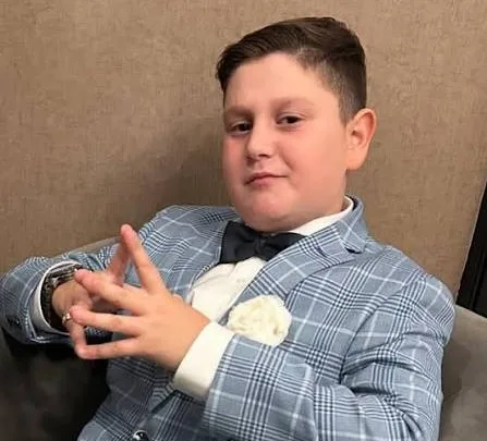 Tony Cash Biography: Net Worth, TikTok, Girlfriend, Age, Height, Parents, Instagram, Nationality