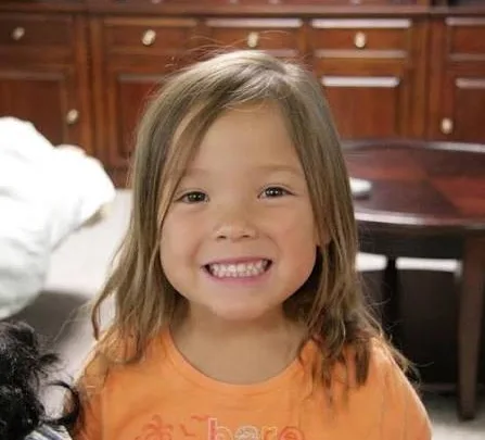 Kate Gosselin’s daughter, Alexis Gosselin Biography: Awards, Age, Girlfriend, Net Worth, Career, Height, Wiki, Facebook