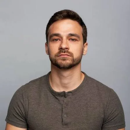 Daniil Mireshkin - Biography