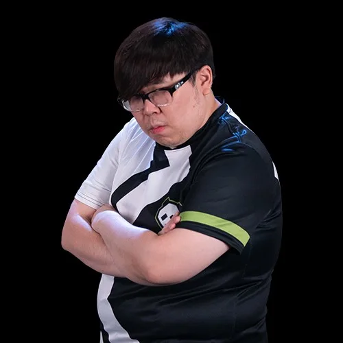 Justin Wong - Biography