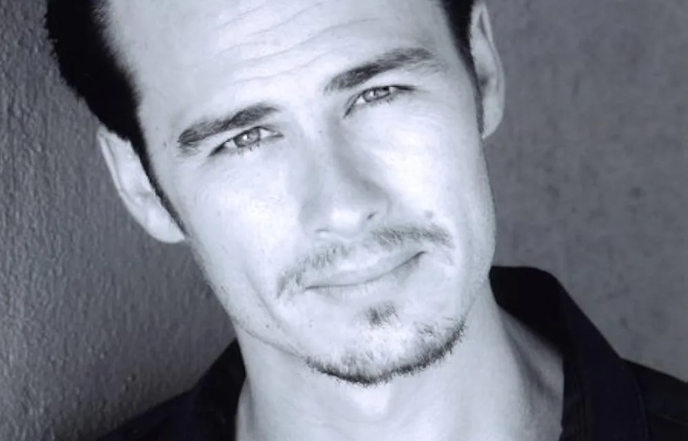 Liam Waite Biography: Age, Height, Wife, Sons, Parents, Net Worth, Movies & TV Shows, Ghosts of Mars
