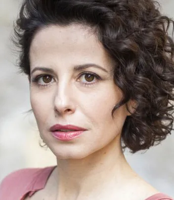 Anna Ammirati Biography: Partner, Age, Daughter, Height, Net Worth, Parents, Movies & TV Shows, Mare Fuori