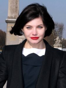 Delphine Chanéac - Biography