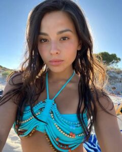 Diana Korkunova - Biography