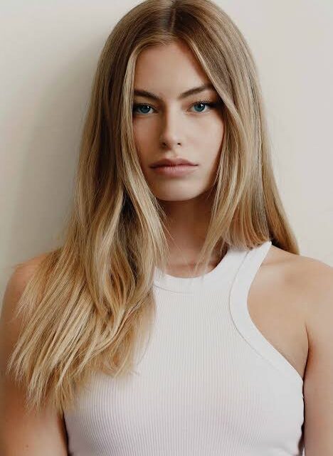 Ashley Graves Biography: Age, Height, Net Worth, Parents, Siblings, Boyfriend, Career, Music Videos