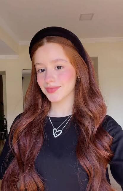 Alessa Rondon Biography: Age, Height, Parents, Sister, Net Worth, Boyfriend, Red Hair, TikTok