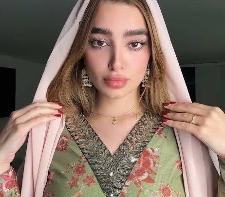 Laura Sahar Biography: Age, Height, Net Worth, Parents, Boyfriend, Instagram, TikTok, Career