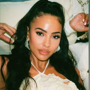 Delicia Cordon - Biography