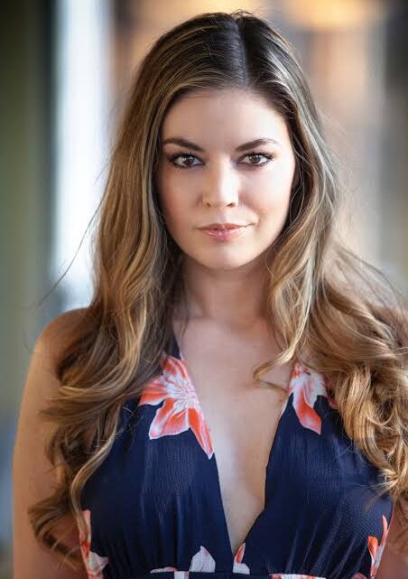 Carlee Baker Biography: Husband, Age, Son, Height, Net Worth, Parents, Movies, Awards