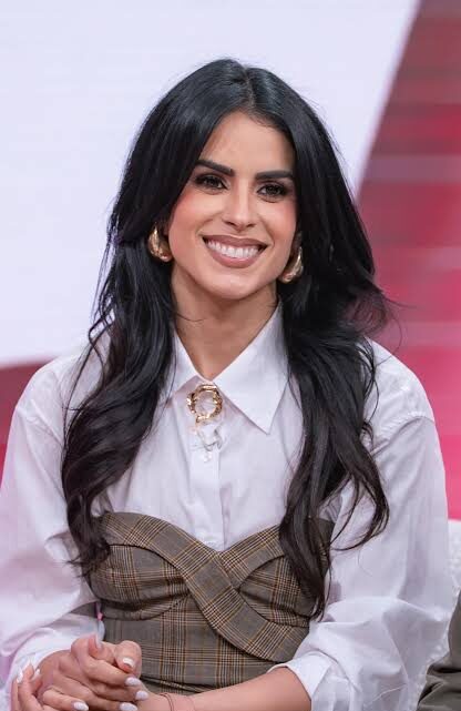 Vanessa De Roide Biography: Husband, Age, Kids, Height, Net Worth, Parents, Univision, Nuestra Belleza Latina