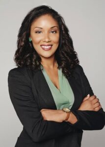Adella Pasos - Biography