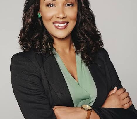 Adella Pasos Biography: Age, Boyfriend, Parents, Height, Net Worth, Books, Podcast, Ask Adella Media