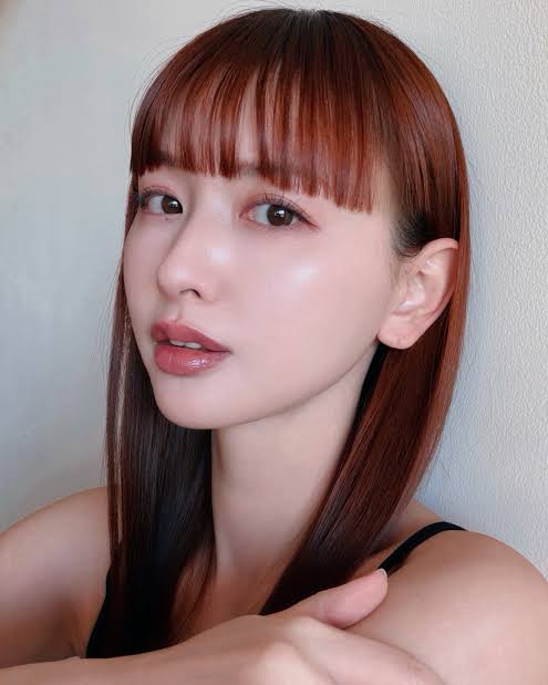 Emi Suzuki Biography: Age, Height, Husband, Daughter, Parents, Net Worth, Ethnicity, Movies & TV Shows, Career