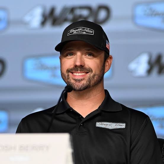 Josh Berry Biography: Age, Wife, Daughters, Net Worth, Parents, Education, Cup Series Wins
