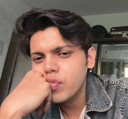 Abhishek Ranjan Biography: Age, Parents, Wife, Height, Net Worth, Web Series, Movies, Instagram