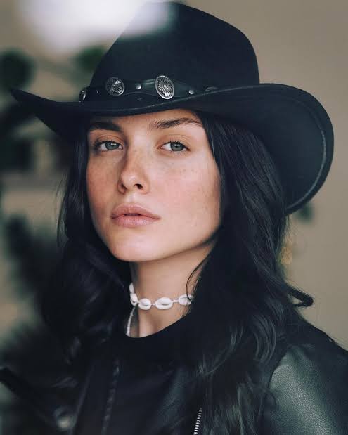 Fatemeh Masoudifar Biography: Age, Husband, Parents, Siblings, Height, Net Worth, Movies, TV Series