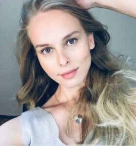 Zeynep Naz Eyüboğlu - Biography