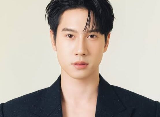 Bright Biography: Age, Net Worth, Parents, Height, Girlfriend, Dramas, BL Series, Instagram