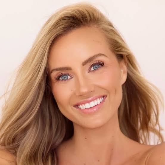 Kayla Jones Biography: Age, Height, Net Worth, Parents, Boyfriend, YouTube, Instagram, Career, Golf