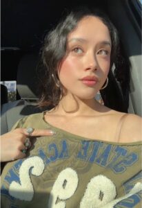 Mikela Goza - Biography