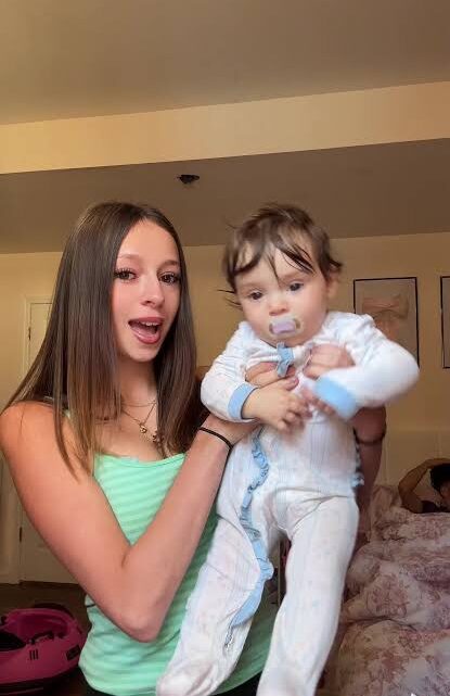 Serenitygirlmom Biography: Age, Real Name, Daughter, Boyfriend, Net Worth, Parents, Height, Religion