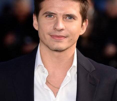 Oleg Ivenko Biography: Age, Wife, Parents, Height, Net Worth, Ballet, Movies, Career, Wiki