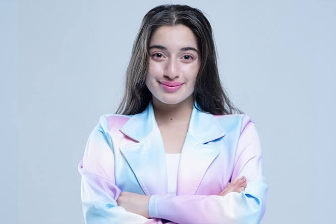 Ayesha Hasan Biography: Age, Height, Net Worth, Parents, Sister, Books, Podcast, Instagram, Boyfriend