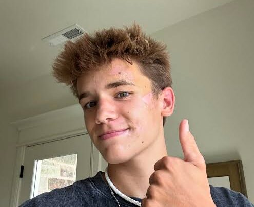 Rhett LeRoy Biography: Age, Height, Parents, Siblings, Net Worth, Girlfriend, The LeRoys, Real Name, Religion