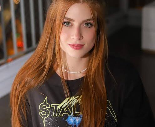 Flávia Charallo Biography: Age, Height, Net Worth, Parents, Husband, Instagram, Career