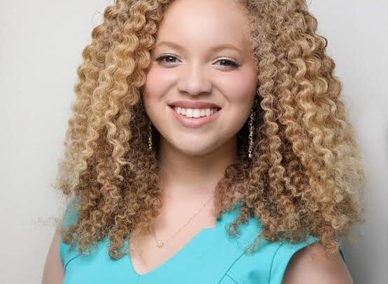 Ava Clarke Biography: Age, Height, Net Worth, Parents, Boyfriend, Albinism, Lemonade, Instagram