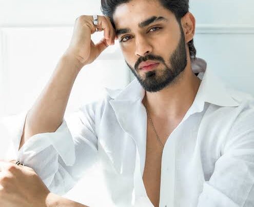Arbaz Shaikh Biography: Age, Height, Net Worth, Parents, Siblings, Girlfriend, Songs, Splitsvilla