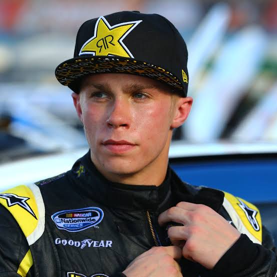 Dylan Kwasniewski Biography: Age, Parents, Siblings, Net Worth, Real Estate, NASCAR, Career, Girlfriend