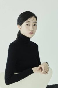 Oh Woo-ri - Biography