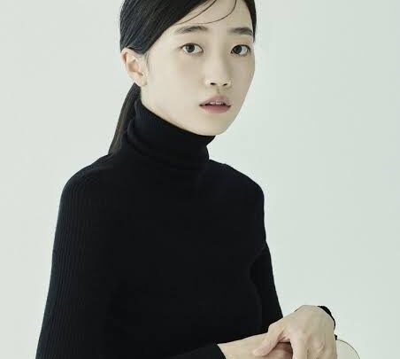Oh Woo-ri Biography: Age, Height, Dramas, Movies, Net Worth, Boyfriend, Parents, Friendly Rivalry