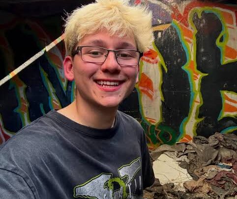 Zachcray Biography: Real Name, Age, Net Worth, YouTube, Pranks, Parents, Girlfriend, Prank, Career